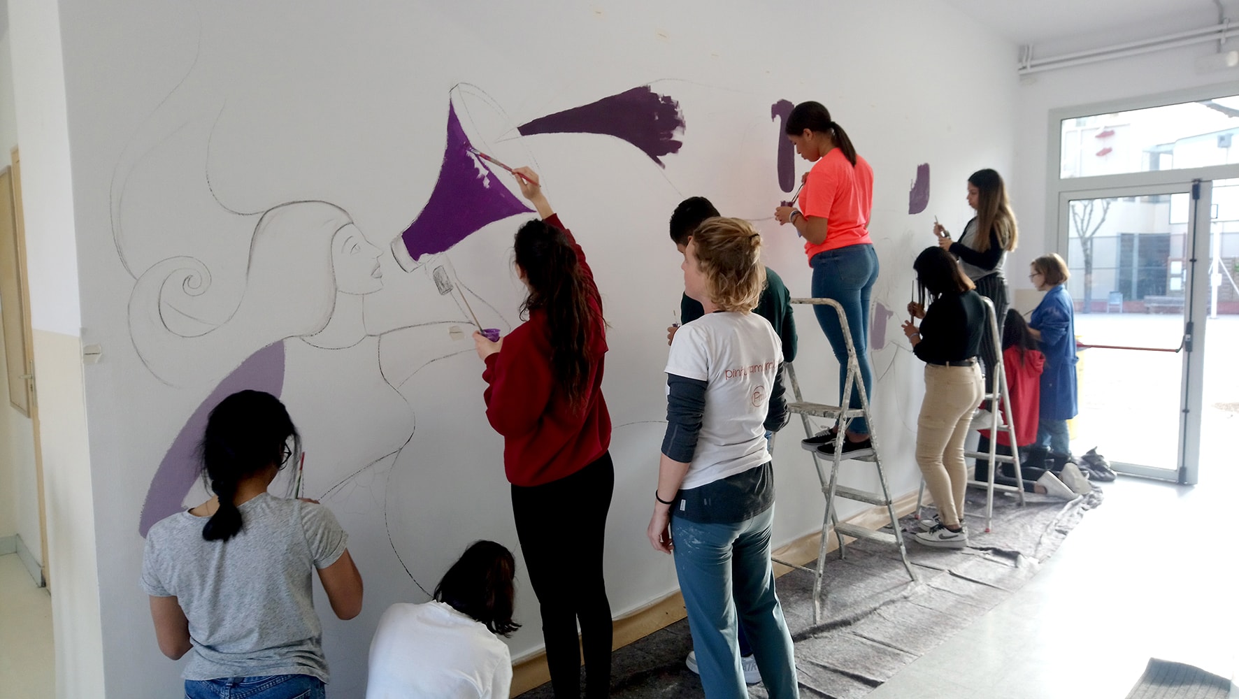 Taller de Mural en Instituto para el Dia de la Dona