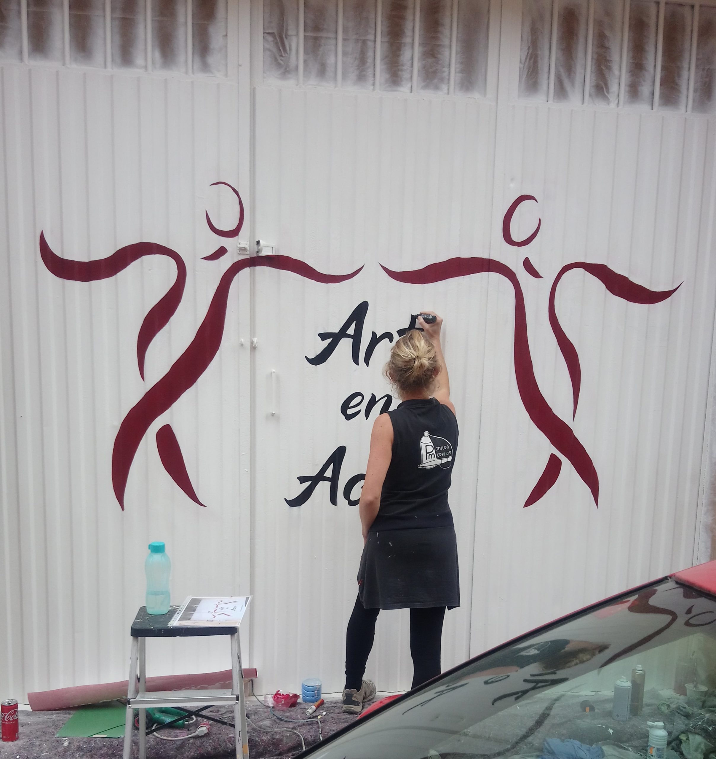 Graffiti en Persiana de Teatro Art en Acció